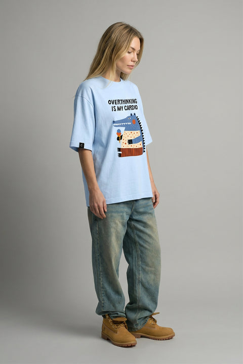 Oversize'owa koszulka "Overthinking is my cardio"
