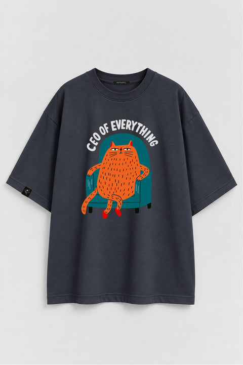 Oversized T-shirt "CEO of everything"
