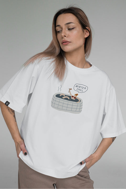 Oversized Unisex T-shirt "Winter chill" (girl)
