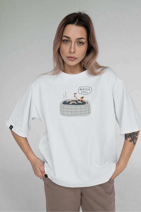 Oversized Unisex T-shirt "Winter chill" (girl)