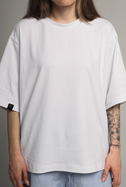 Футболка оверсайз унисекс "Beauty comes from the inside"