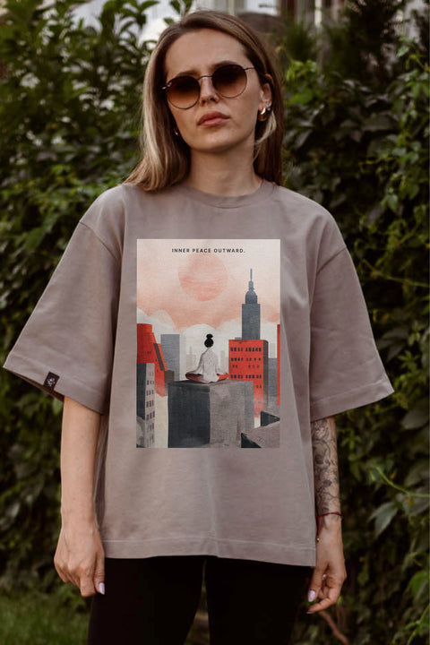 Oversized T-shirt "Inner Peace Outward"