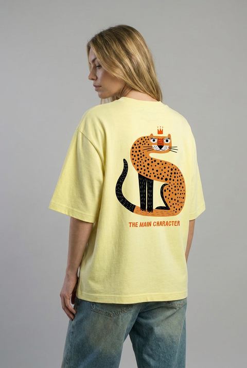 Oversized T-shirt "The main character"