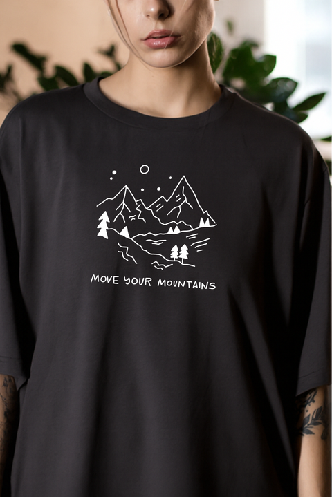 Oversized T-shirt "Move your mountains"