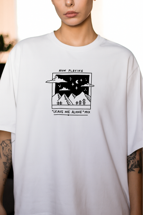 Oversized T-shirt "Live me alone mix"