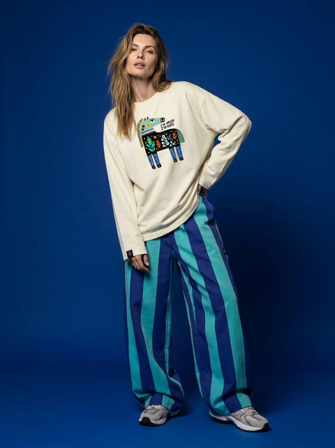 Oversized Long-Sleeve Shirt "I'm aware I'm rare"