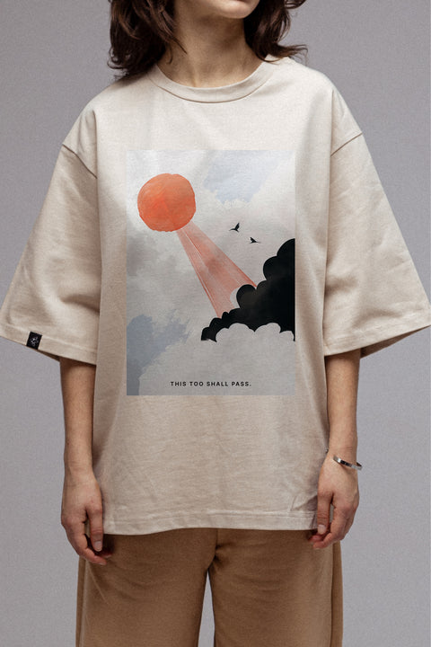 Oversized T-shirt "This Too Shall Pass"