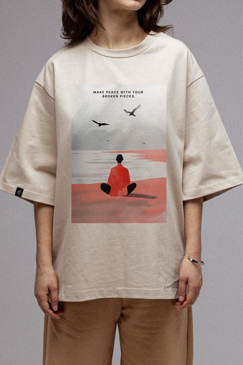 Oversized T-shirt "Make peace with your broken pieces"