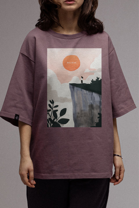 Oversized T-shirt "Believe"