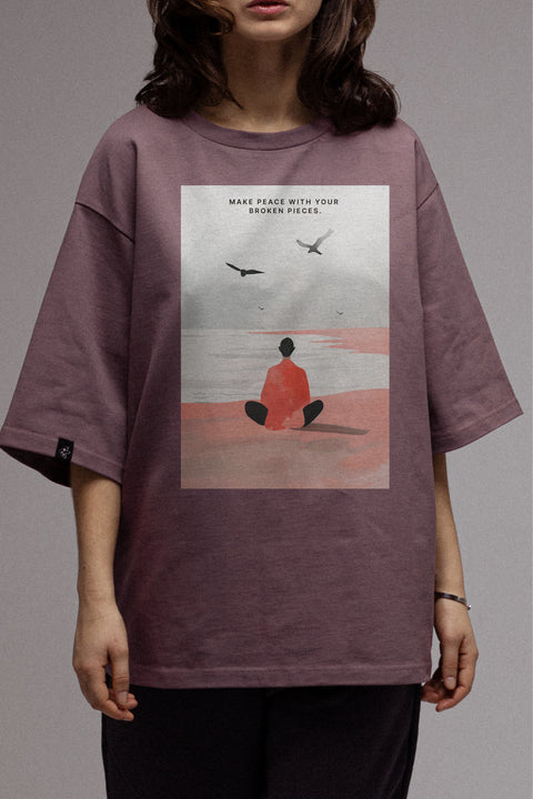 Oversized T-shirt "Make peace with your broken pieces"