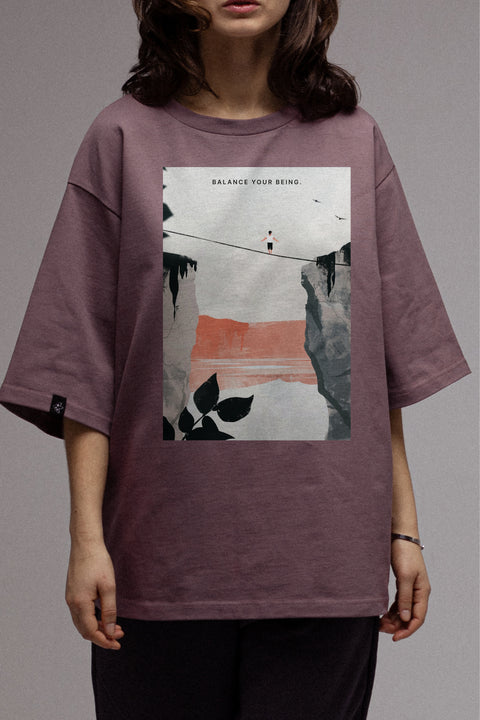 Oversized T-shirt "Balance Your Being"