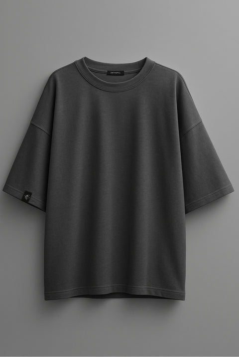 Oversize'owa koszulka "The Protector"