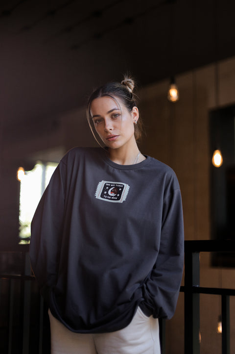Oversized Long-Sleeve Shirt "One way ticket to the moon"