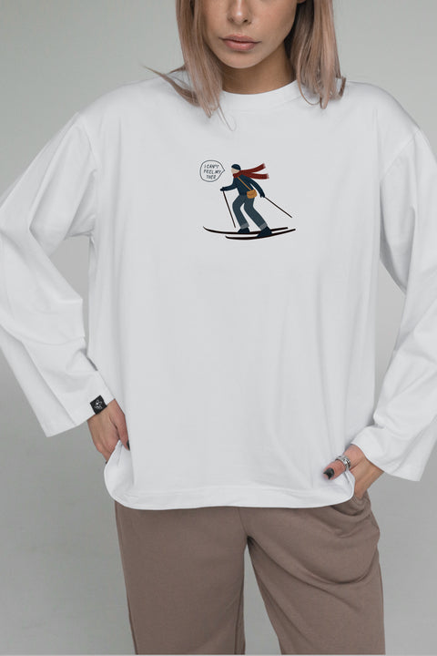 Oversized Unisex Long-Sleeve Shirt "I can't feel my toes"