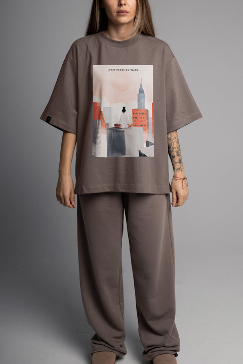 Oversized T-shirt "Inner Peace Outward"