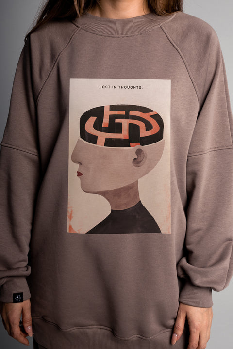 Sweatshirt "Lost in Thoughts"