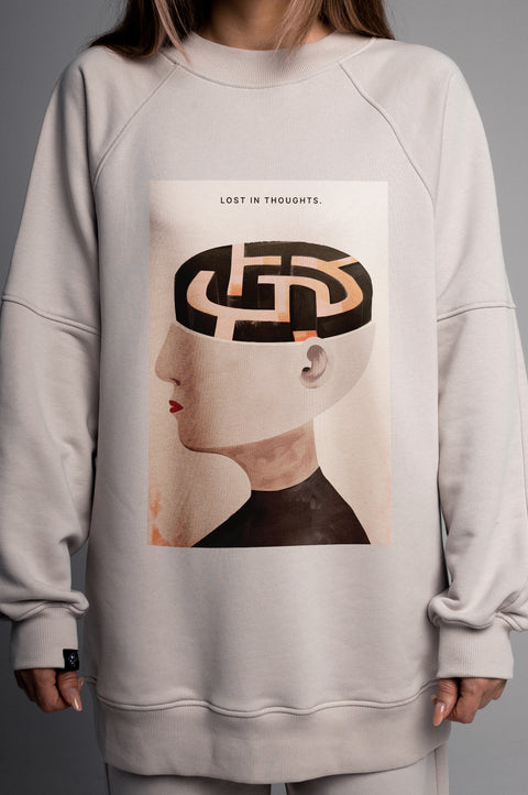 Sweatshirt "Lost in Thoughts"