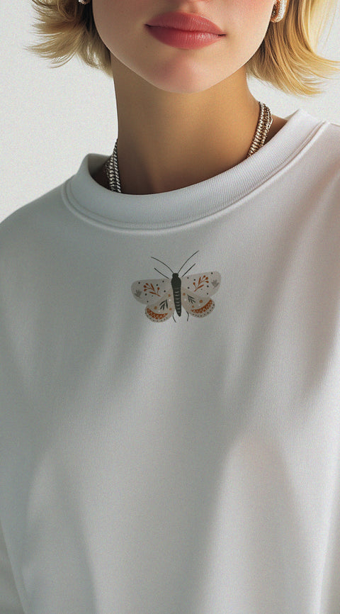 Oversized T-shirt "Moth"