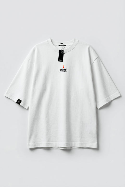 Oversize'owa koszulka "Burnout aesthetic"