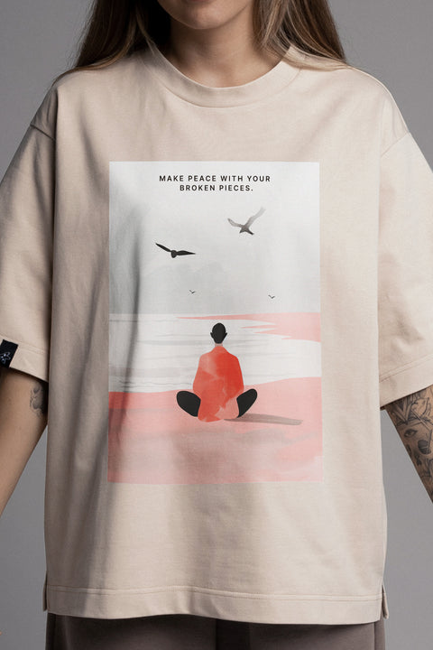 Oversized T-shirt "Make peace with your broken pieces"