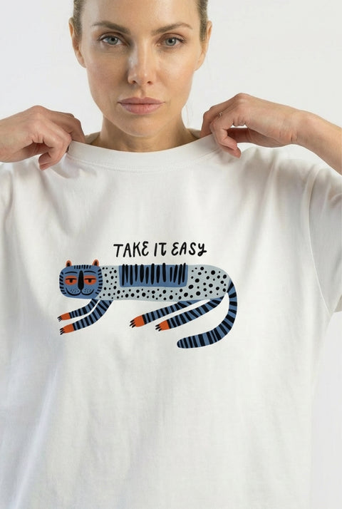 Oversize'owa koszulka "Take it easy"