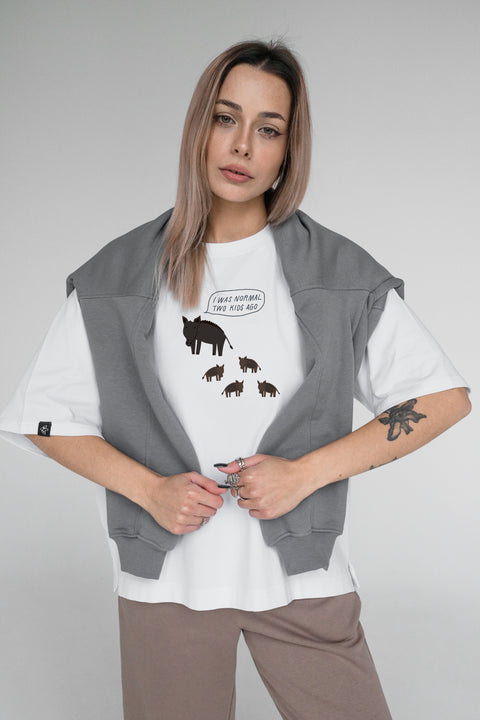 Oversized Unisex T-shirt "Tired parent"