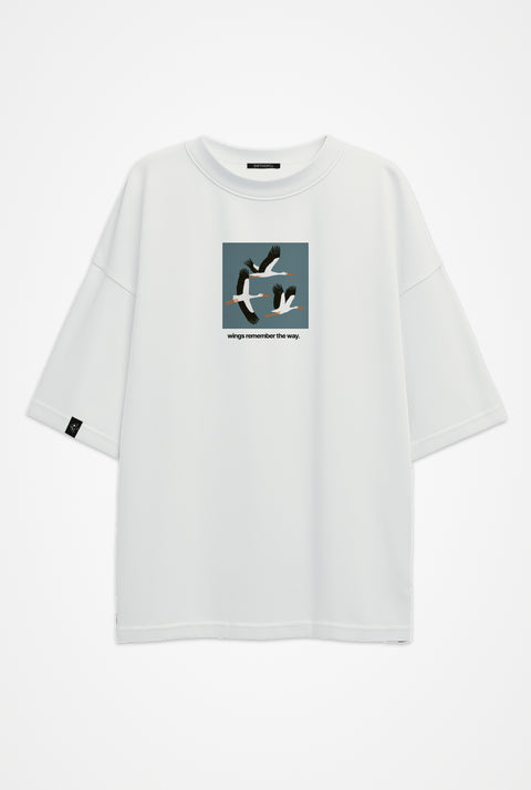 Oversized T-shirt "Wings remember the way"