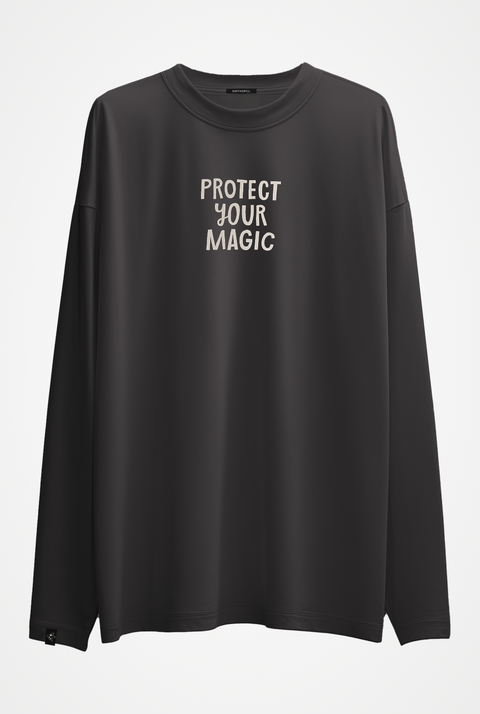 Oversized Long-Sleeve Shirt "Protect your magic"