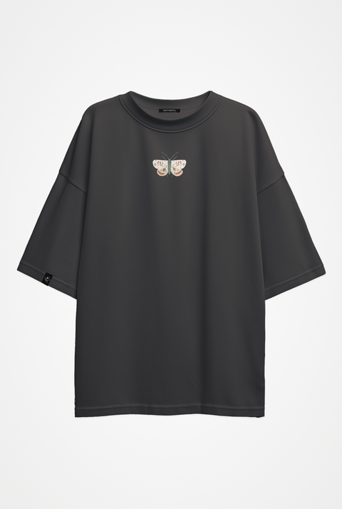 Oversized T-shirt "Moth"