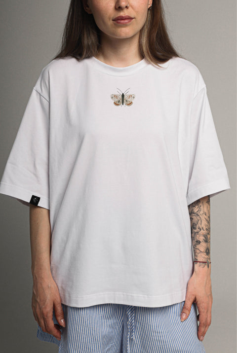 Oversized T-shirt "Moth"